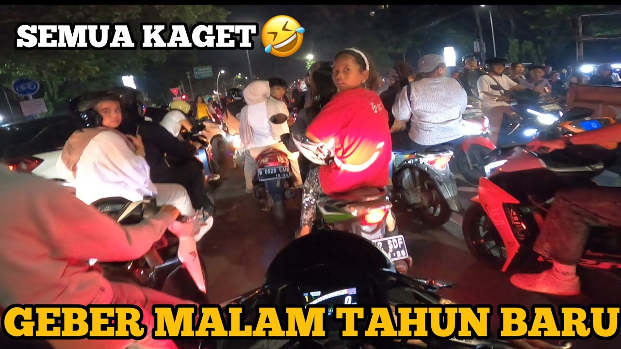 JADI PUSAT PERHATIAN!! GEBER GEBER DI TENGAH KEMACETAN MALAM TAHUN BARU
