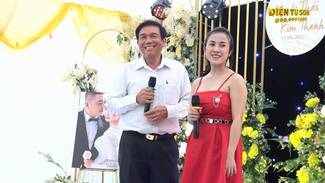 Mc Của Ban Nhạc Song Ca Cùng Khách Mời Thật Hay