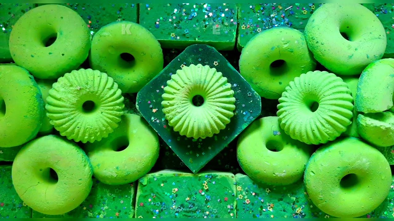 Green Blocks & Donuts| Please Like & Subscribe💖 #oddlysatisfying