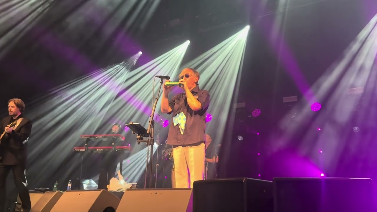 Мумий Тролль - Это по любви / Такие девчонки, Gasometer 2026-03-15 Vienna
