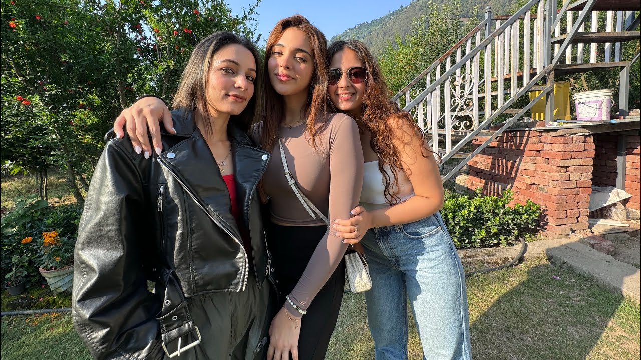 Delhi se aayi mere friends 😍