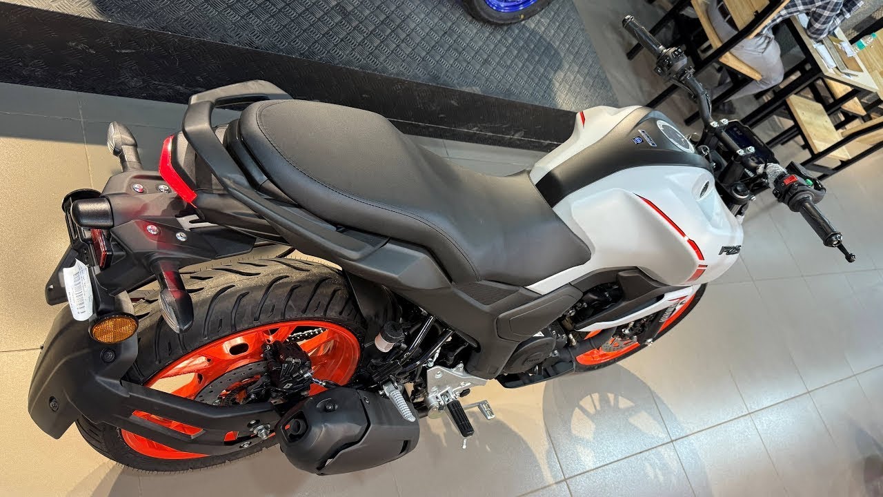 Yamaha FZS-V4 2026 года — подробный обзор | Плюсы и минусы | Стоит ли оно того? #yamahafzsv4