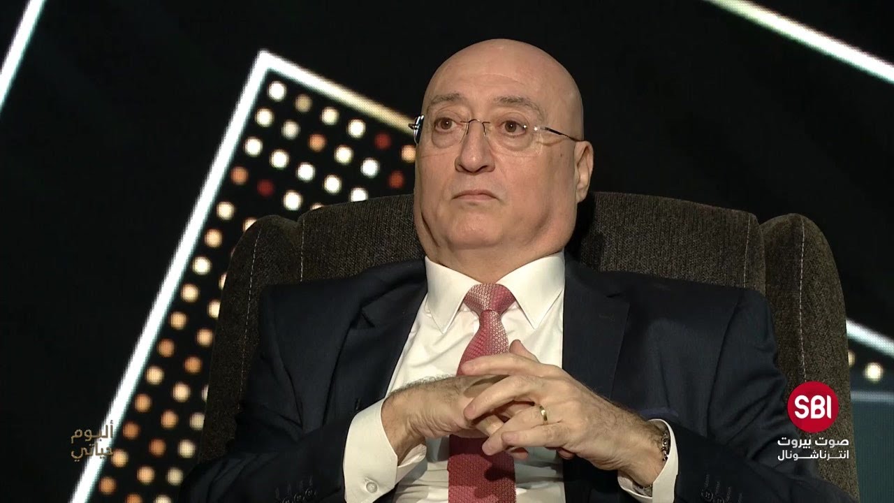 ما هو سبب انقطاع العلاقة بين جوزيف ابو فاضل والرئيس ميشال عون ؟ وبماذا وصفه؟ولماذا يريد الهجرة؟