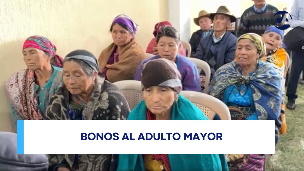 Bonos benefician a adultos mayores en pobreza extrema