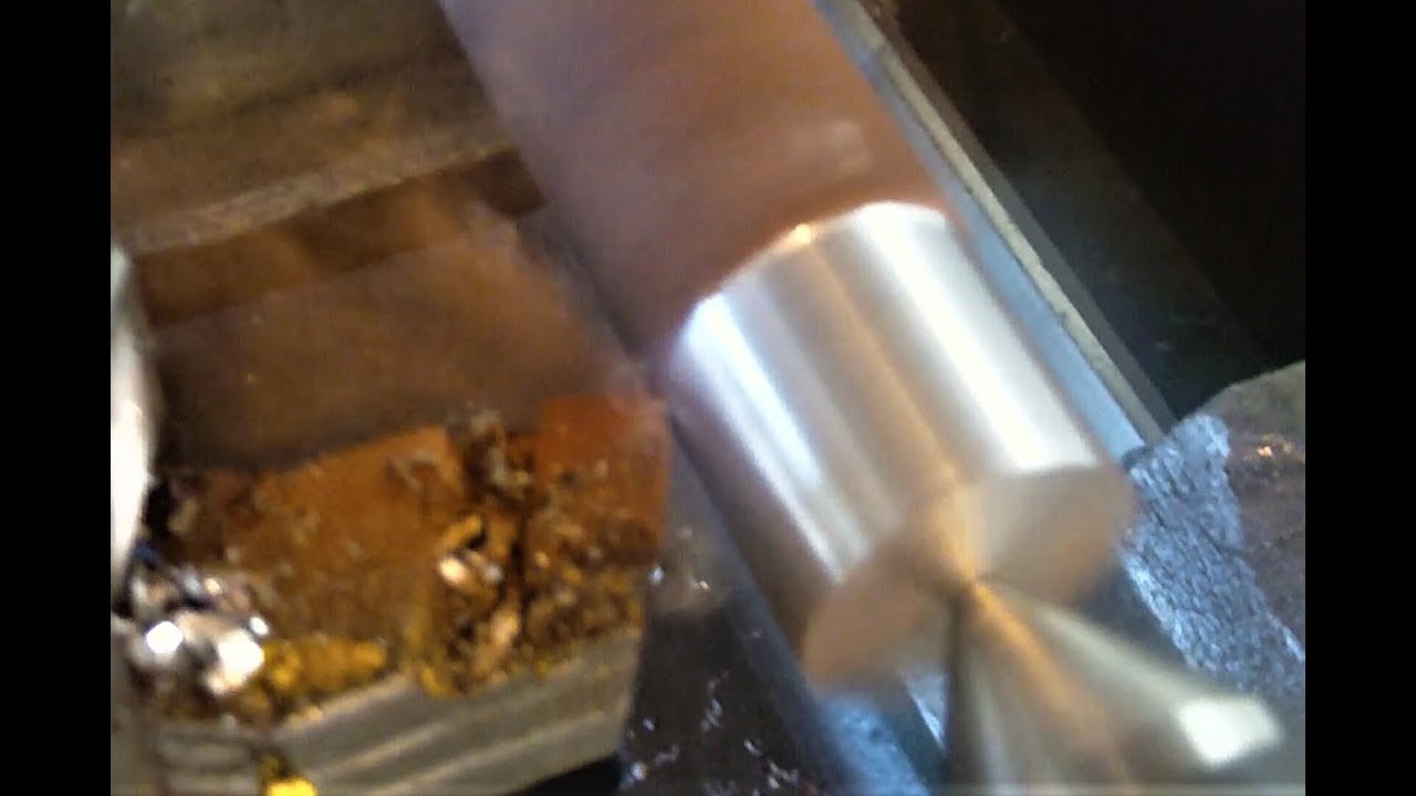Making a bolt with our Prvomajska lathe