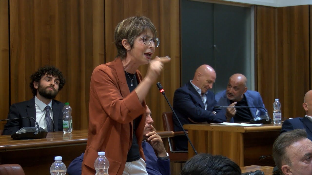 Comune Avellino, Festa sotto accusa