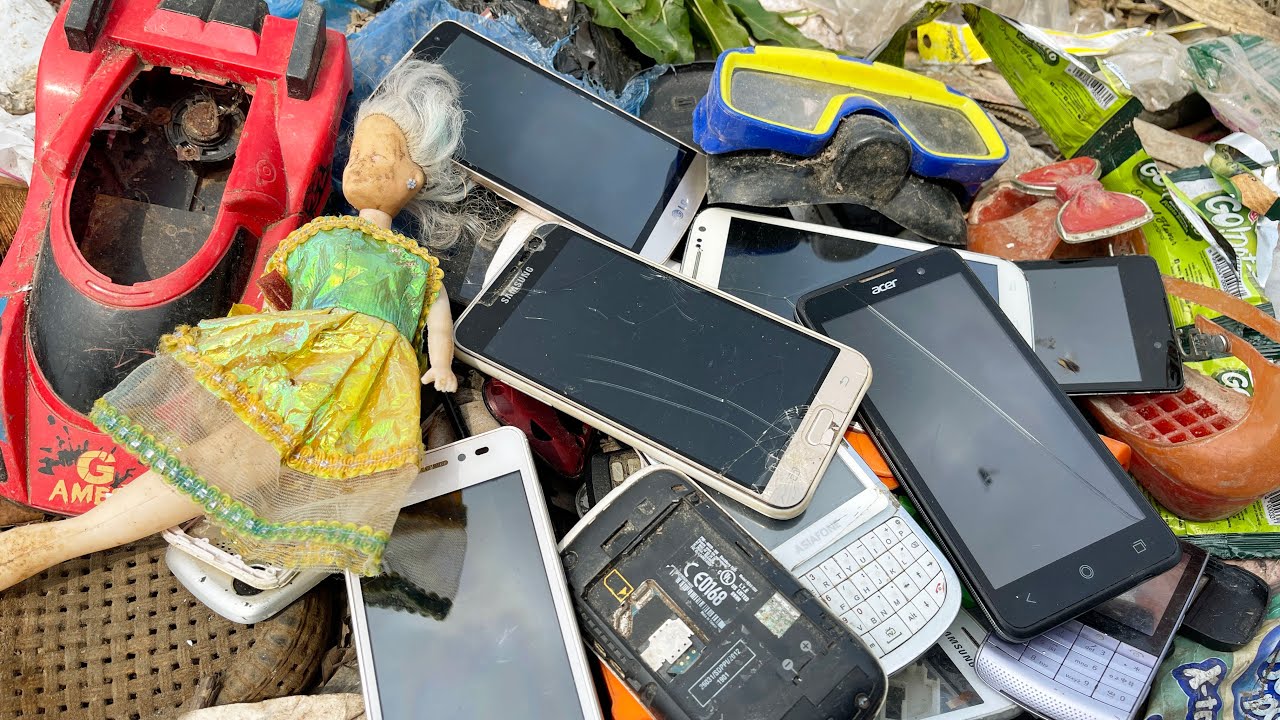 Find and Restore used phones from roadside trash || Restoration old touch phone