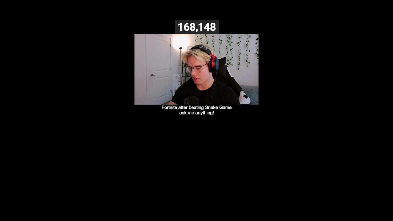 BENNY IS LIVE! Snake Game and FORTNITE