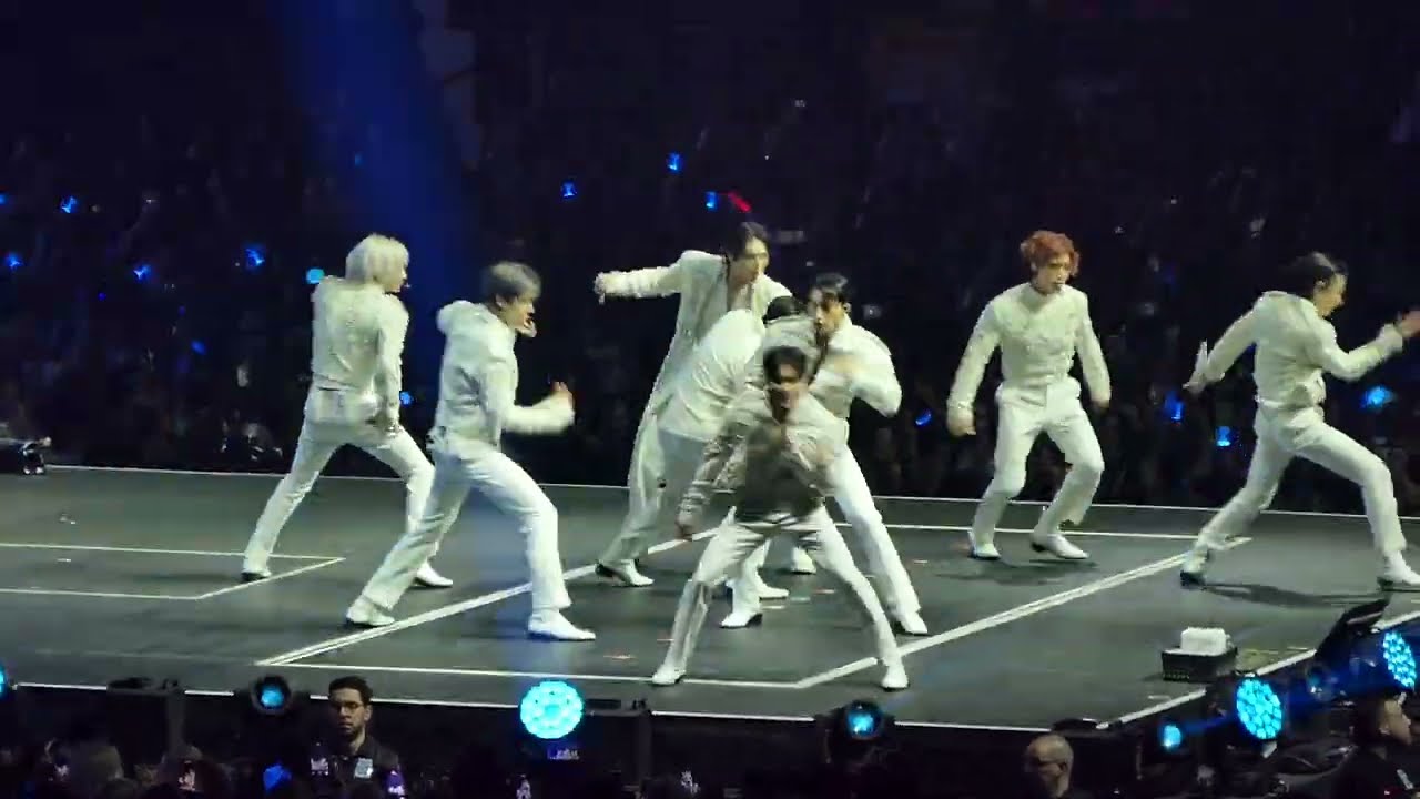 ATEEZ - SAY MY NAME - [TOWARD THE LIGHT: WILL TO POWER] - PARIS - La Défense Arena - 22.02.25