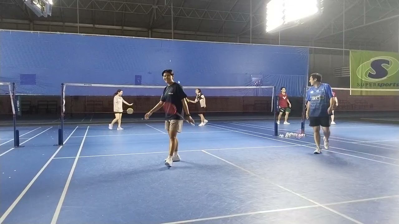 แพท + หลุย // ลิง + มิ้ง #badminton #กุ๊งกิ๊งชวนตีแบด #bad 