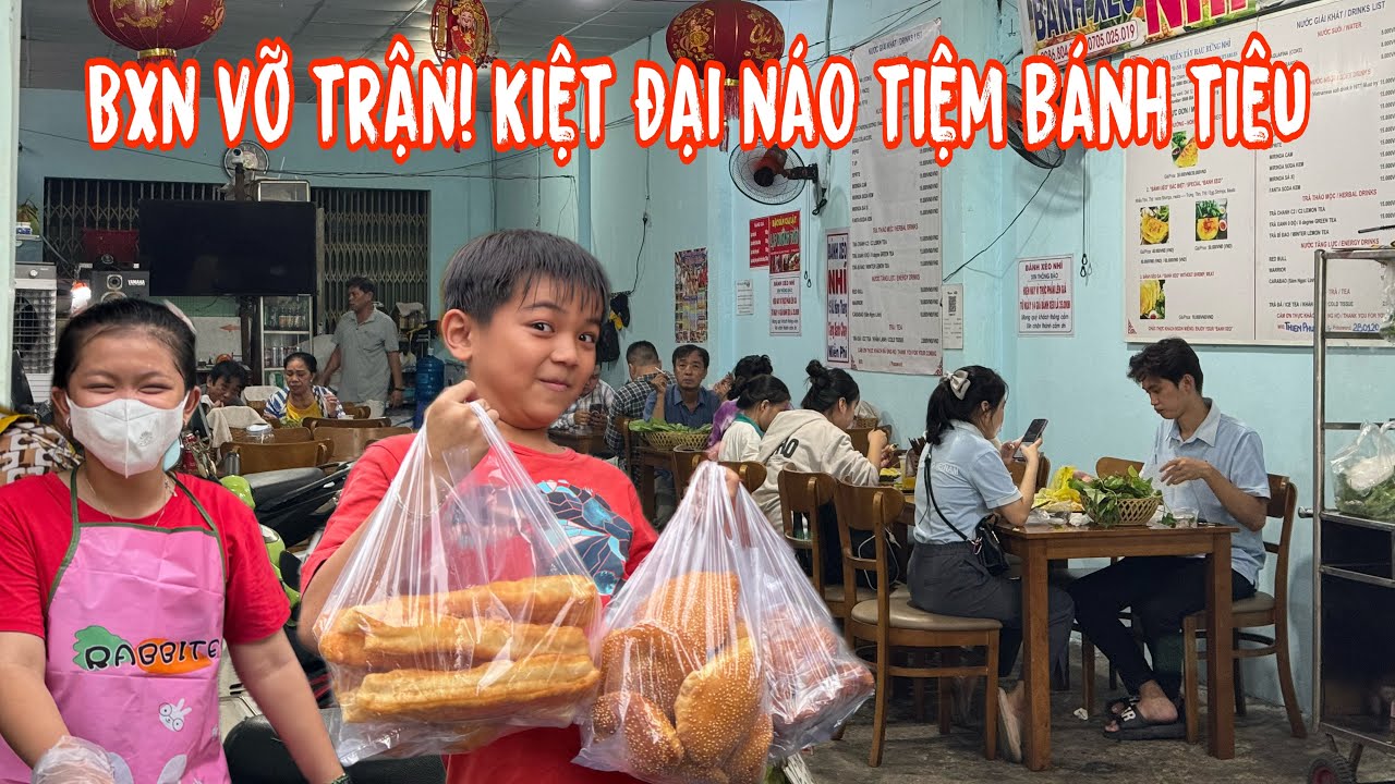 🟢Bánh xèo nhí vỡ trận! Kiệt đẹp trai đại nào tiệm bánh tiêu
