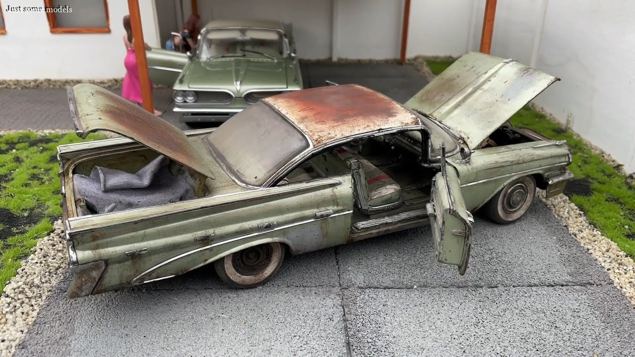 1:18 Pontiac Bonneville hard top 1959 barn find - SunStar [Unboxing]