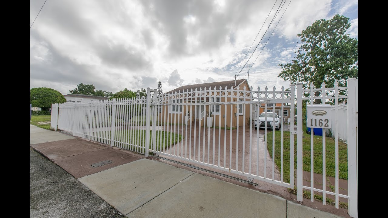1162 NW 61th St  Miami, FL 33127