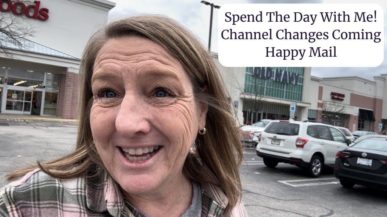 Spend the Day With Me - Super Chatty!  Channel Changes Coming 😯! Happy Mail 😄📦📭
