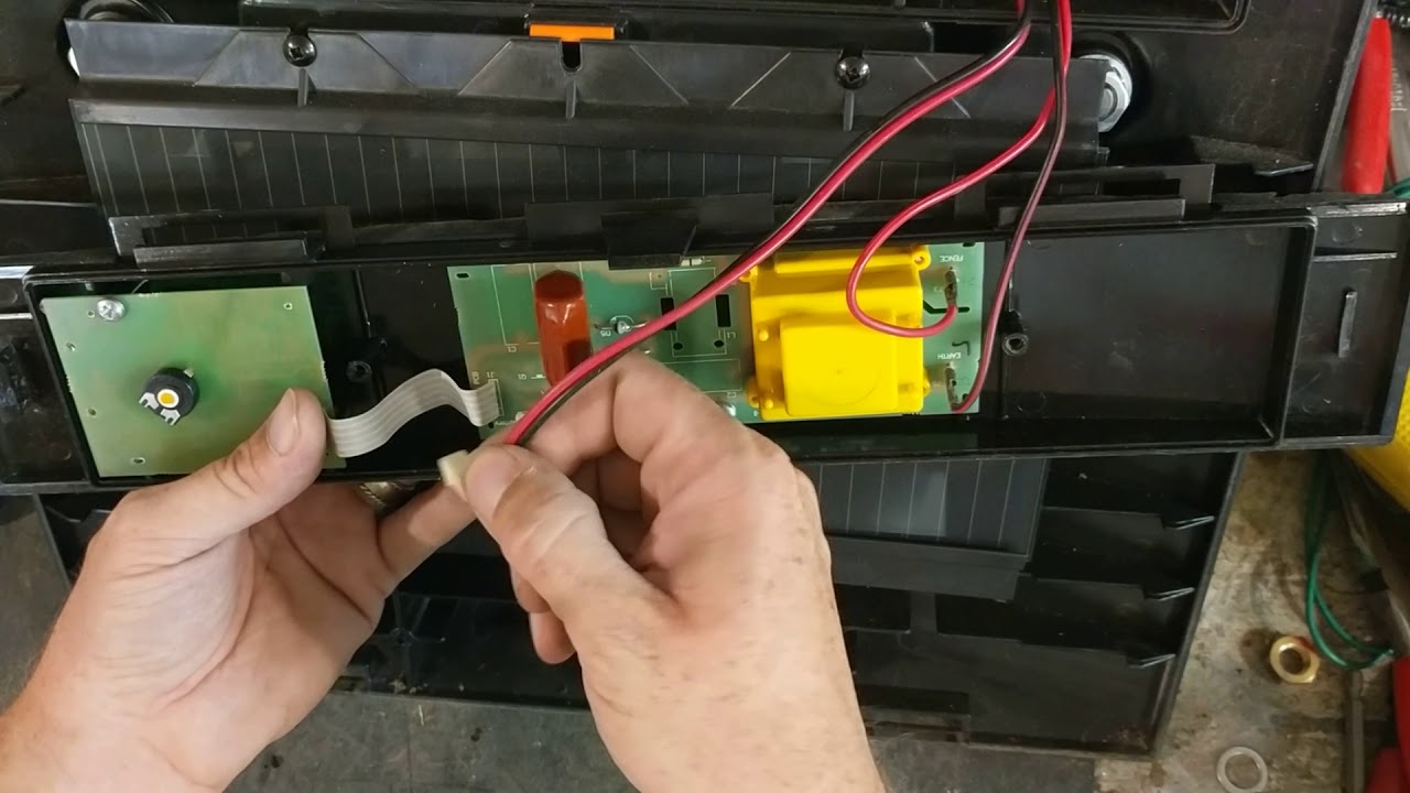 HOW TO TEST & REPAIR A Gallagher S20 or S50 Fence Charger