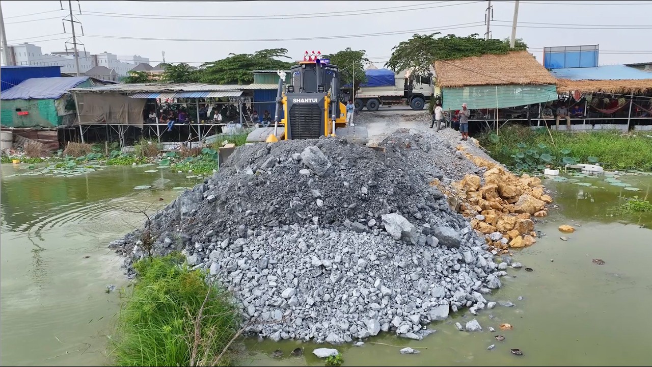 Great Skill !! Bulldozer SHANTUI C3 Push Stone Into Water With Dump Trucks25 TON Unloading Stone