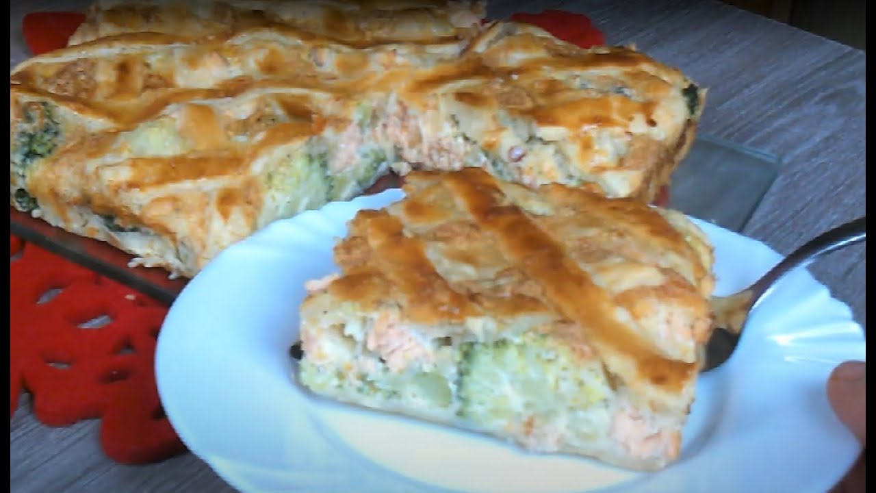 Lachs Kuchen mit Brokkoli , ein sehr leckeres und einfaches Blätterteig Rezept