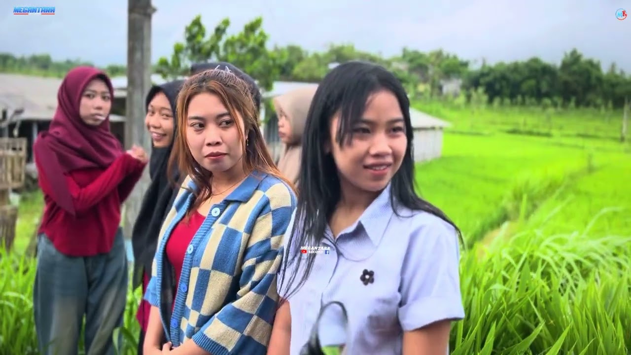 Bejanggeran // Yuliana Safara Ft ShillEndrus // Megantara// Live Di Bakan 