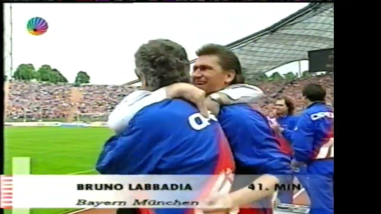 Saison 1992/93 - 31. Spieltag: Bayern München - BAYER 04 LEVERKUSEN