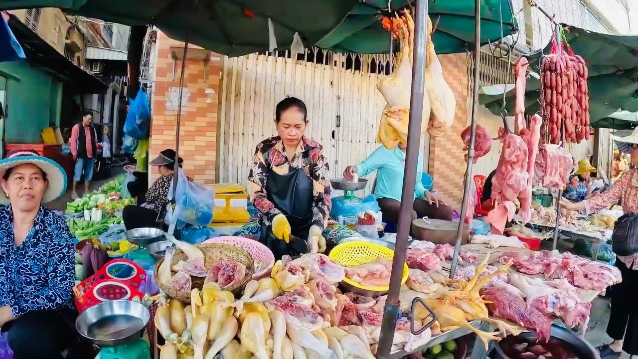 Hidden Food Gems of Cambodia that Feed Thousands Daily - Walking Streets Food Tour 2025