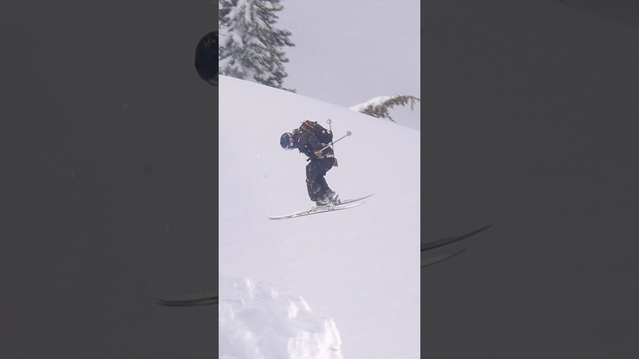 Too cold with it 🥶 #smokebomb #skiforscotty #skiing