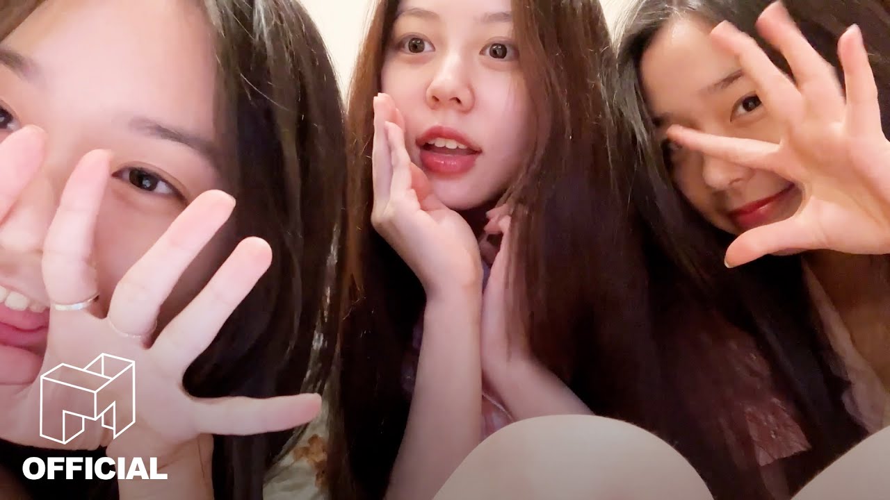 야식과 졸업식 | tripleS 트리플에스 : SSSIGNAL 220821