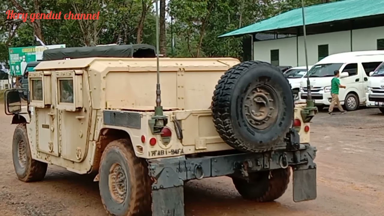 GARUDA SHIELD AIRBORNE, PUSLATPUR MARTAPURA. atraksi terjun payung, oleh 770 personel BESOK 4-8-2021