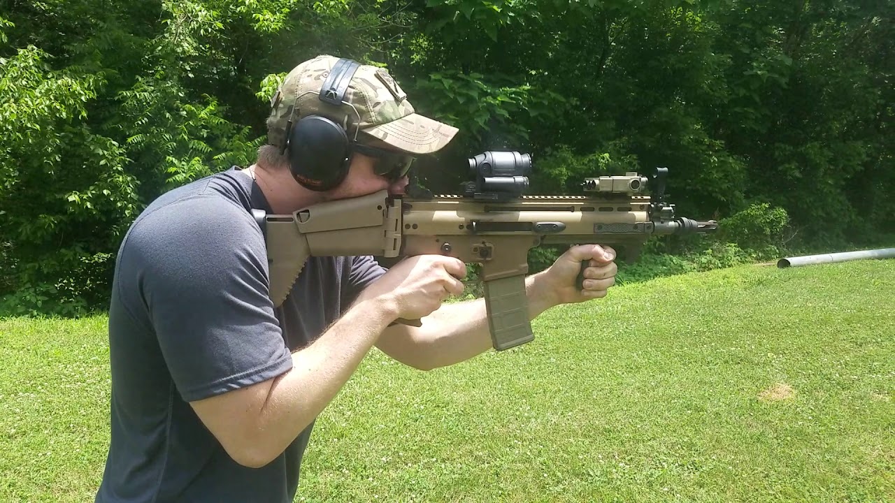 FNH SCAR MK16 CQC