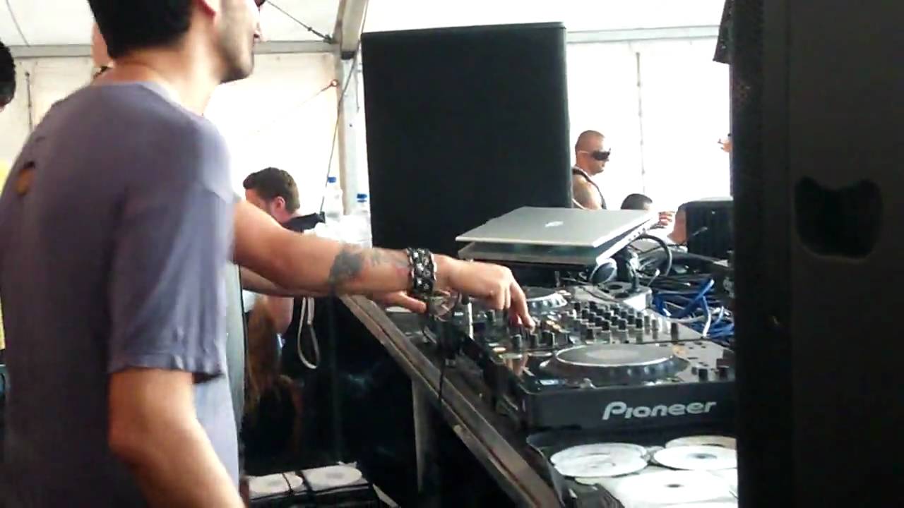 AUDIOFLY SUNWAVES 6 MAMAIA 15 AUGUST 2009 P3 HD