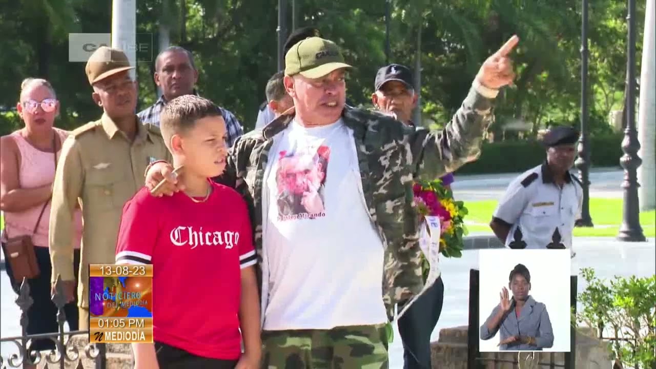 Santiago de Cuba: Homenaje a Fidel en el cementerio Santa Ifigenia
