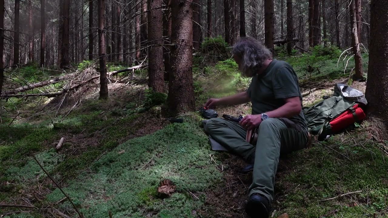 Kdo se r&aacute;d toul&aacute; a tr&aacute;v&iacute; čas v lese v&iacute; o čem to je.