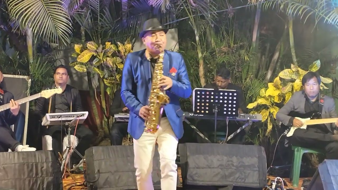 Saxophonist Dinesh chhetri ☎️ 9163171400 Kol 🎷 Roop Tere mastana 🎷