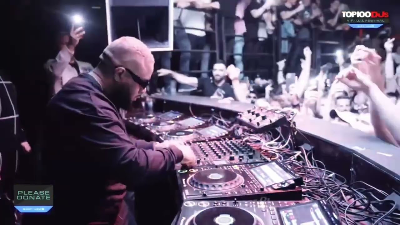 Carnage & Murda (ft. Naazar) - Blitzkrieg (VIP)  @DJMag (Live) [Riddim Dubstep/Psytrance]