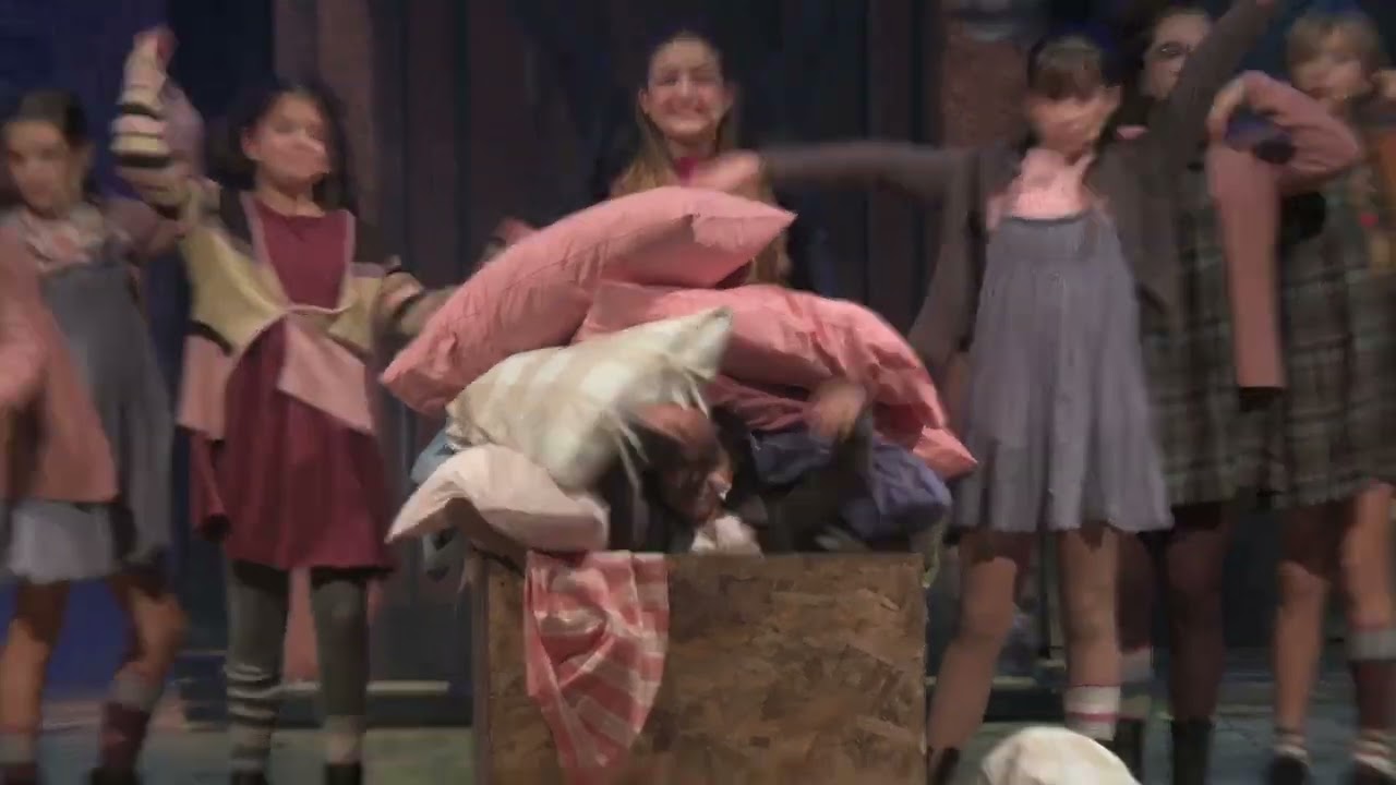 ANNIE jr 2025 cast 4