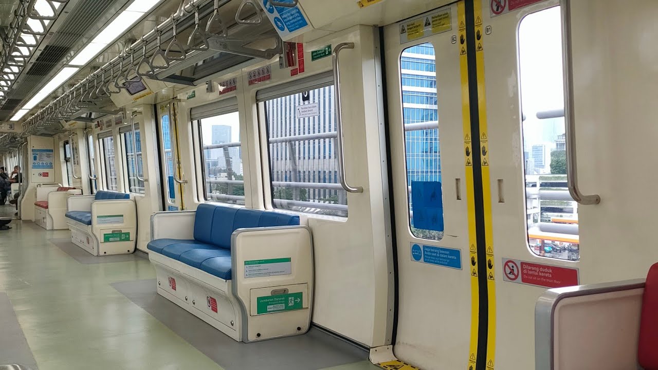 Naik LRT tanpa Masinis dari Stasiun Dukuh atas 