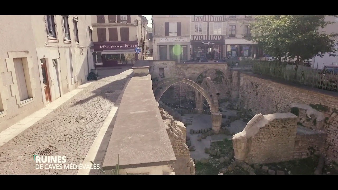 BAR SUR AUBE COEUR DE VILLE   LE FILM
