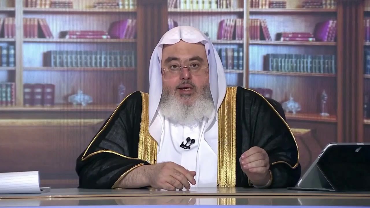 الشيخ محمد صالح المنجد/ هل تصحّ الصلاة على الأرض المغصوبة ؟