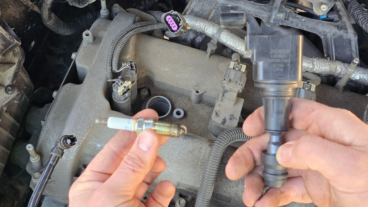 Замена свечей зажигания и катушек зажигания, GMC Terrain и Chevy Equinox 2010–2017 гг.