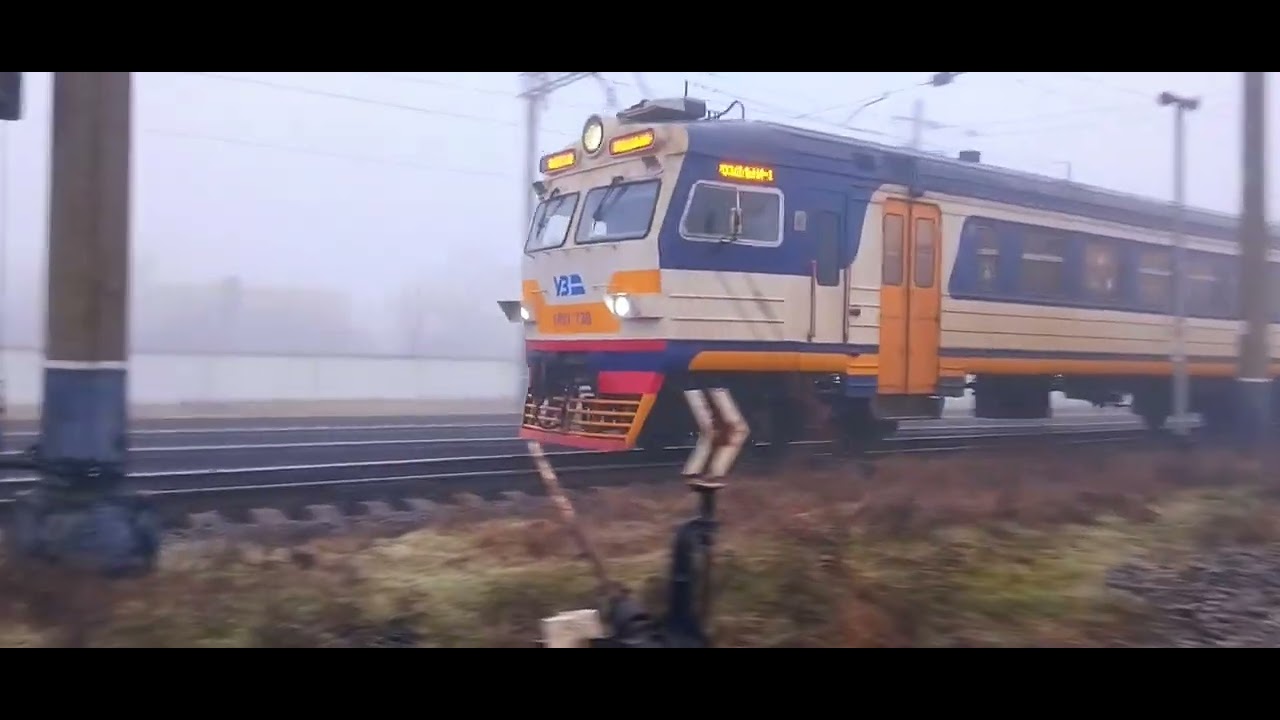 ЕЛЕКТРІЧКА ЕР9Т-730 