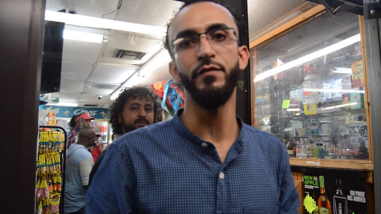 Alton Sterling shooting described by Baton Rouge store owner