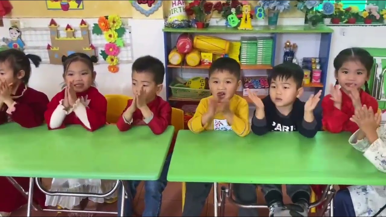 Trải nghiệm Tết nguyên đán năm Bính Ngọ, trường MN Việt Hùng
