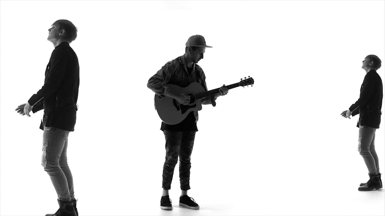 OliverFromEarth - Idegenek ft. Fura Cs&eacute; (Official Music Video)