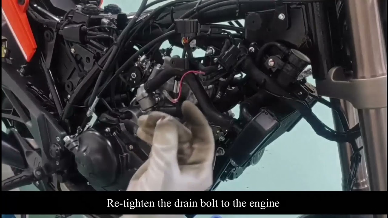 ZONTES ZT125 155 ANTIFREEZE CHANGE ENGLISH SUBS