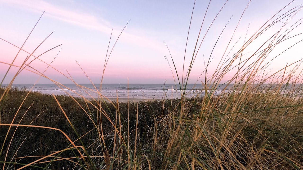 Sonnenaufgang, D&uuml;nen & Naturger&auml;usche wie Meeresrauschen
