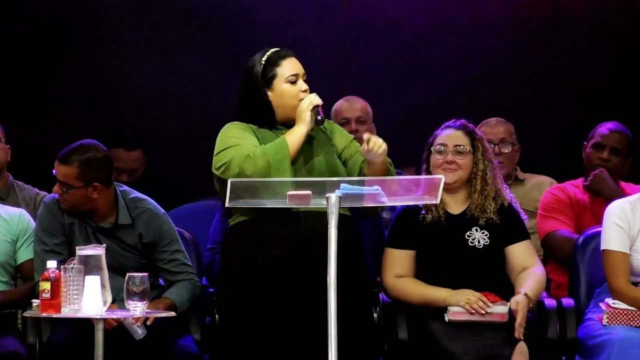Mariana Vidal  I Ele é Jesus