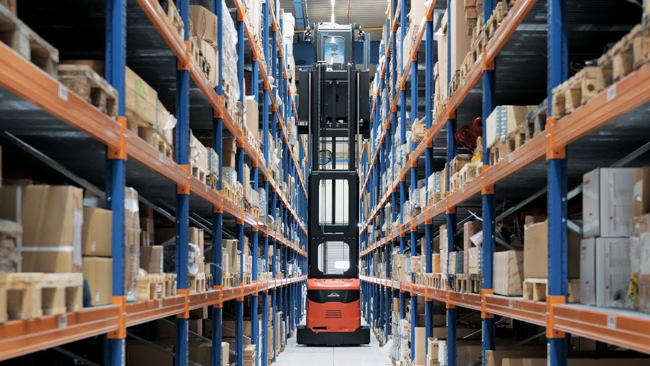 A spare parts logistics solution [Customer Video] - Linde Material Handling