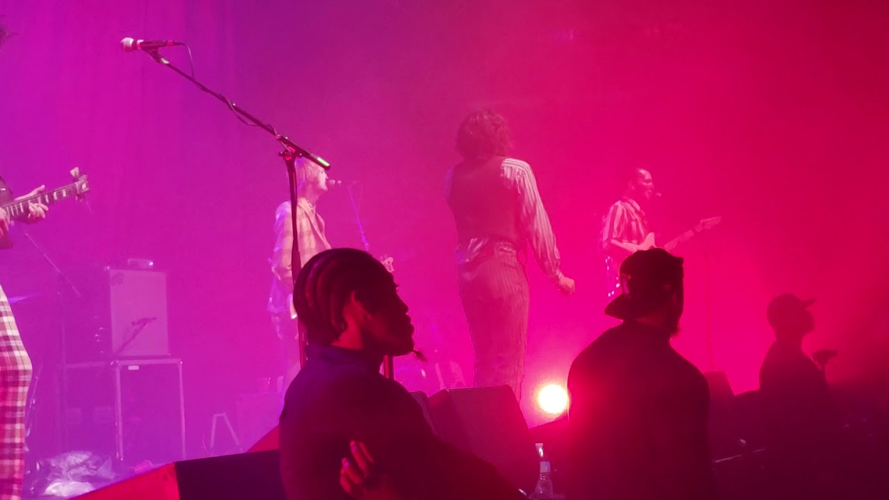 The Growlers - Mama Said Live Beach Goth 2019