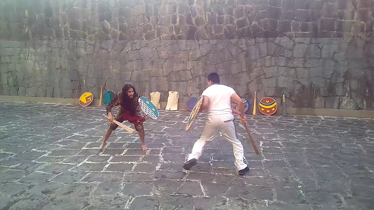 combate con macuahuitl (1 taller de esgrima con mauahuitl)