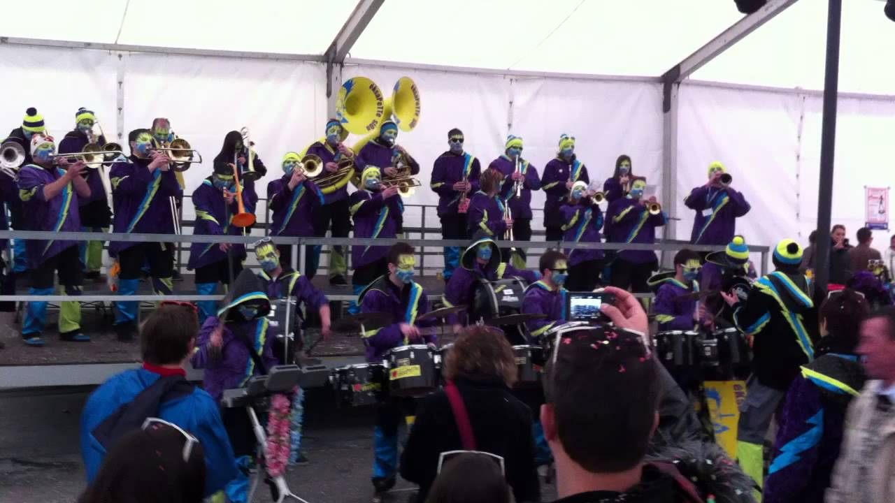 La Guggen les Eksapette de Sion