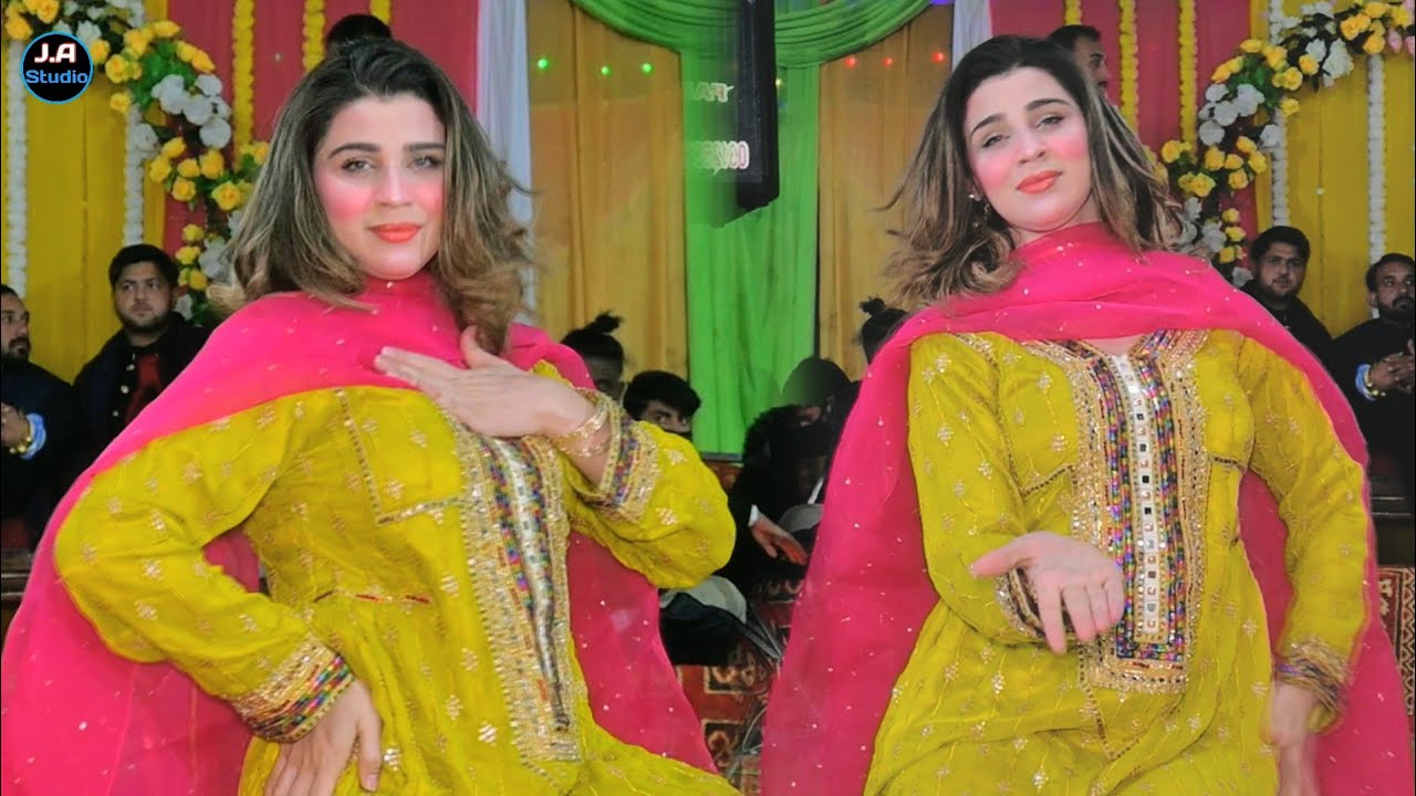 Bussa Khanewal Diyan | Billi Dubai Wali | New Dance Performance 2025